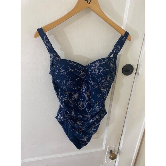 Nip Tuck Swimwear Women's Garden Line Foil Twist Swimsuit - 8 - Picture 2 of 14